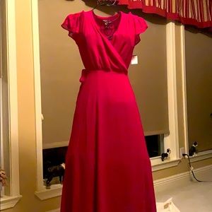 Eva Mendes shortsleeve magenta wrap dress, small
